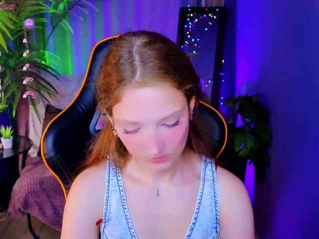 Your-lilith webcam