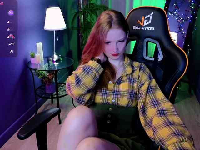 Your-lilith webcam