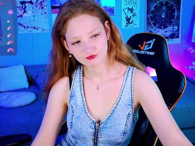 Your-lilith webcam