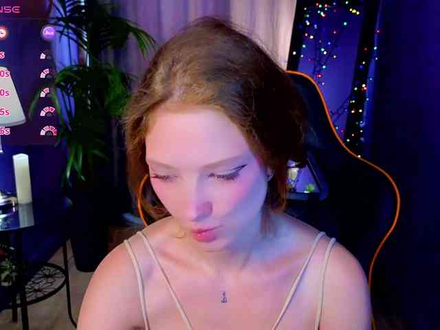 Your-lilith webcam
