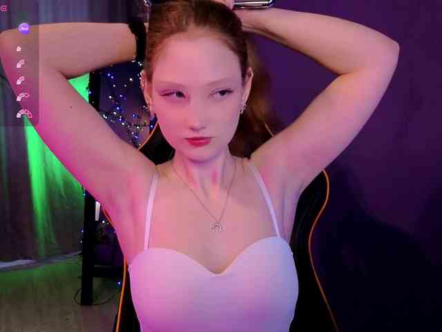 Your-lilith webcam