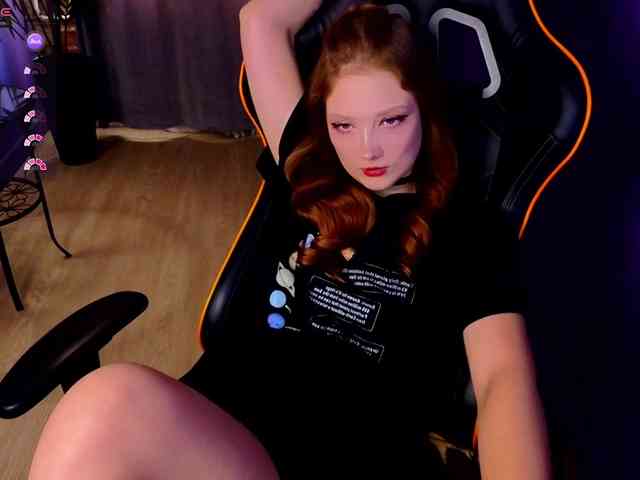 Your-lilith webcam