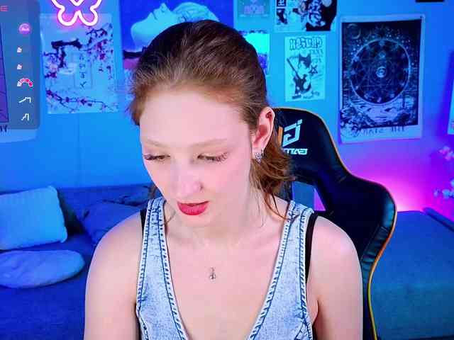 Your-lilith webcam