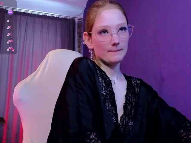 Your-lilith webcam