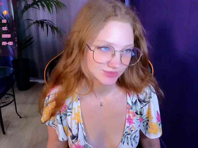 Your-lilith webcam