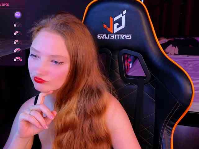 Your-lilith webcam