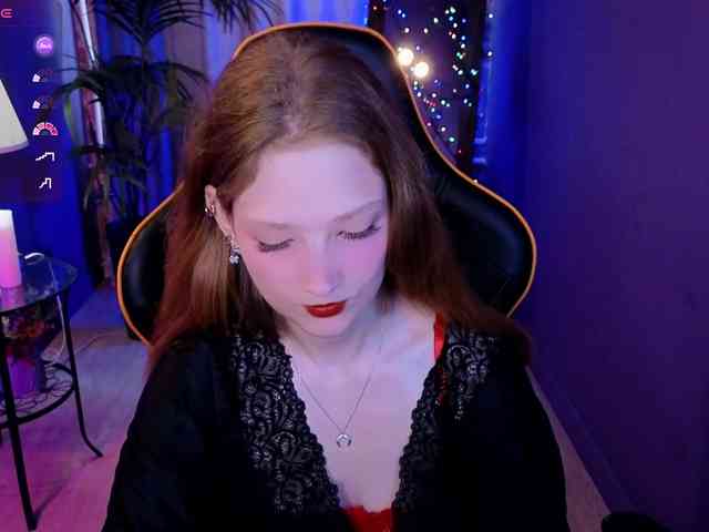 Your-lilith webcam