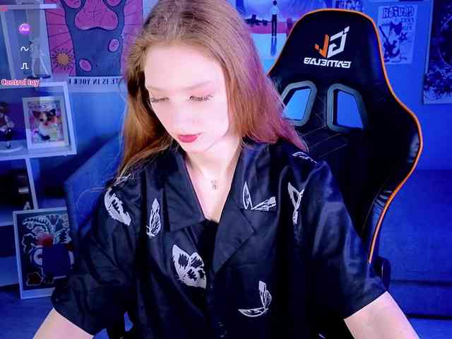 Your-lilith webcam
