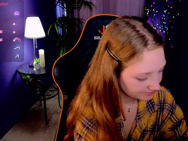 Your-lilith webcam