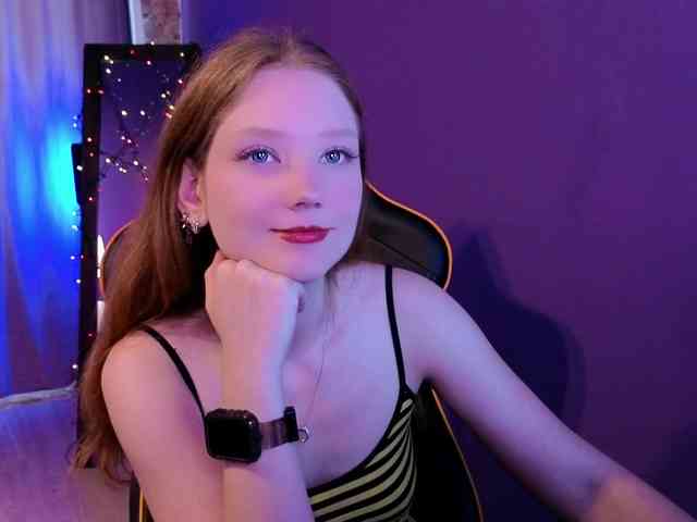 Your-lilith webcam