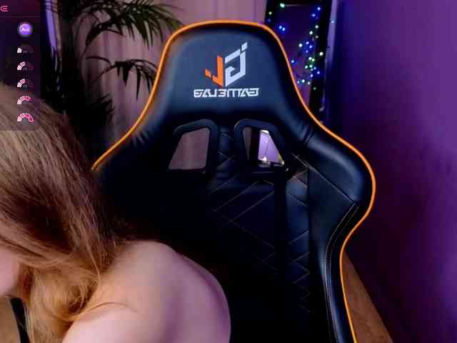 Your-lilith webcam