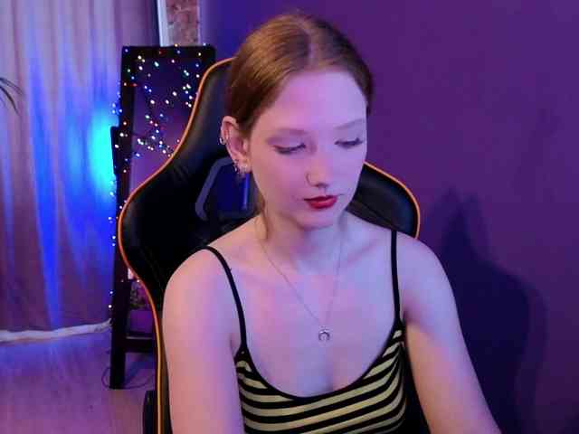 Your-lilith webcam