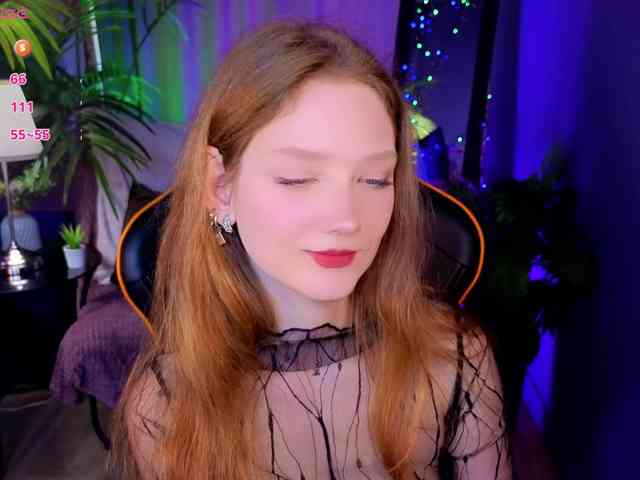 Your-lilith webcam