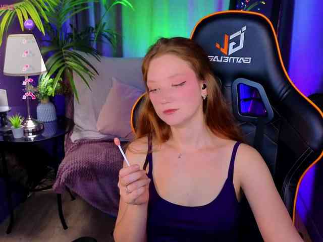 Your-lilith webcam