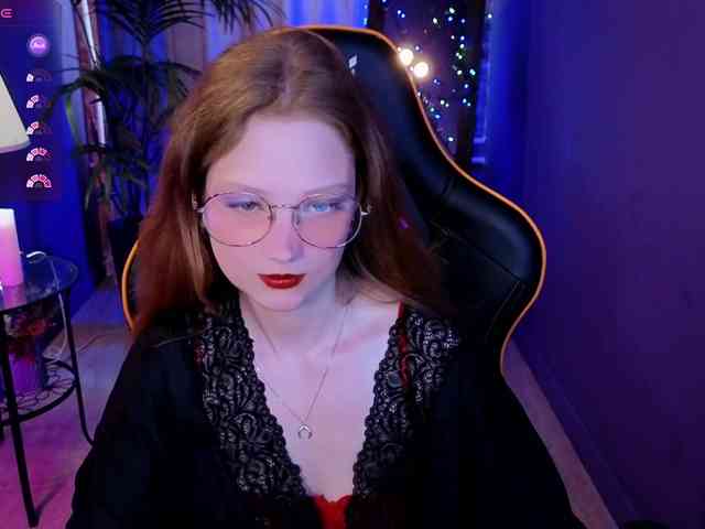 Your-lilith webcam