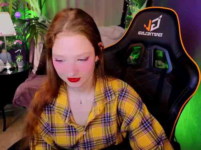 Your-lilith webcam