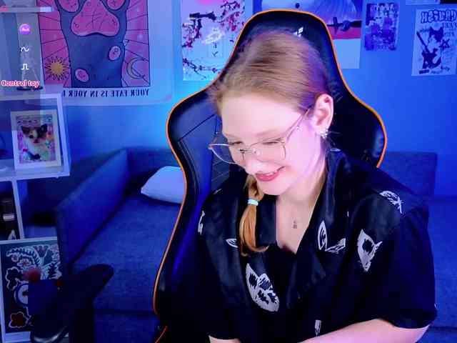 Your-lilith webcam
