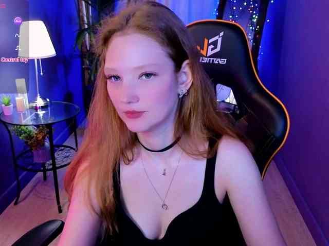 Your-lilith webcam