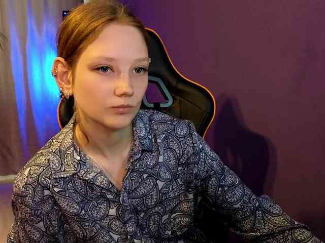 Your-lilith webcam