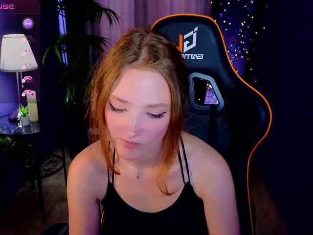 Your-lilith webcam