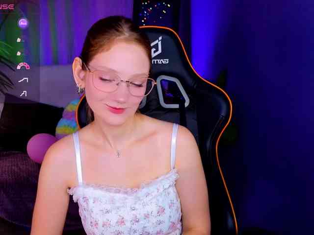 Your-lilith webcam