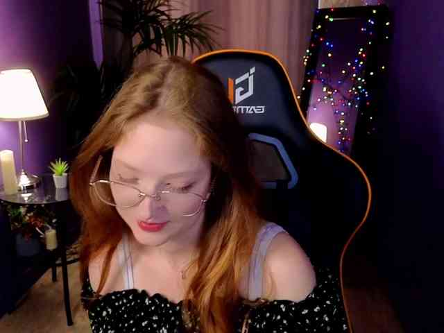 Your-lilith webcam