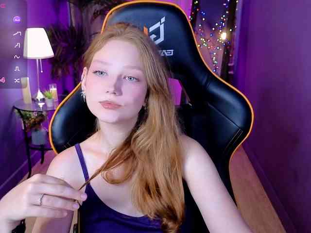 Your-lilith webcam