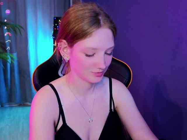 Your-lilith webcam