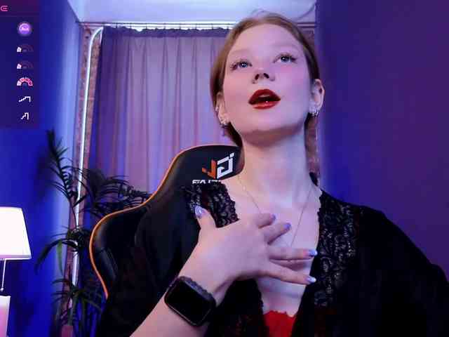 Your-lilith webcam