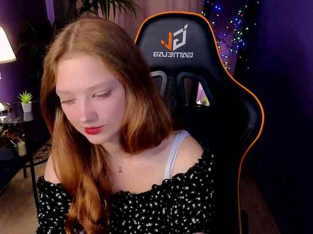 Your-lilith webcam