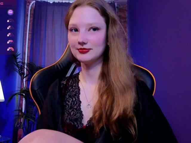 Your-lilith webcam