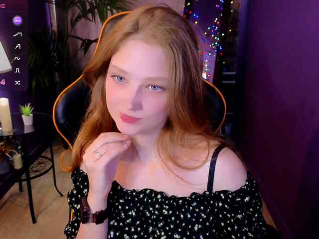 Your-lilith webcam