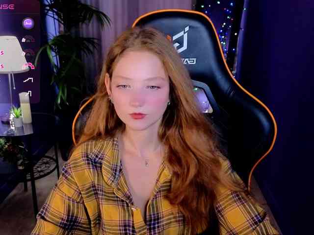 Your-lilith webcam