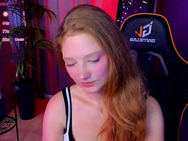 Your-lilith webcam