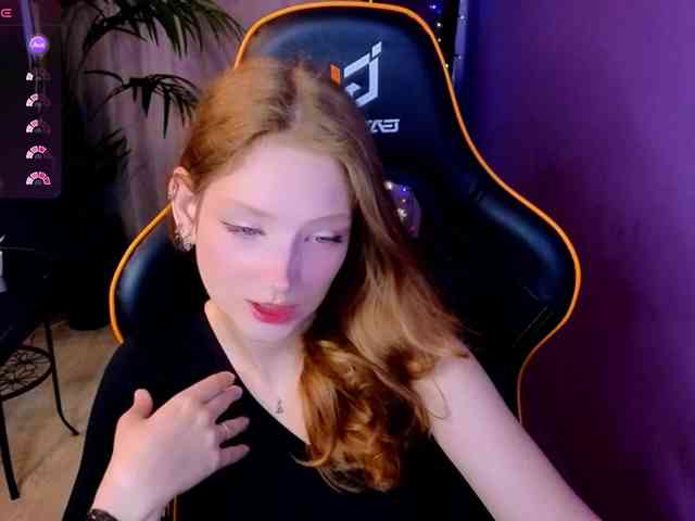 Your-lilith webcam