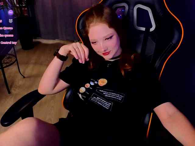 Your-lilith webcam