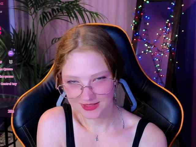 Your-lilith webcam