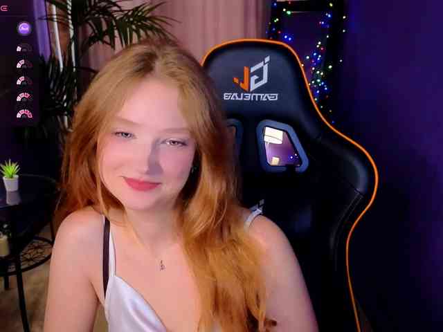Your-lilith webcam