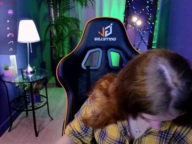Your-lilith webcam