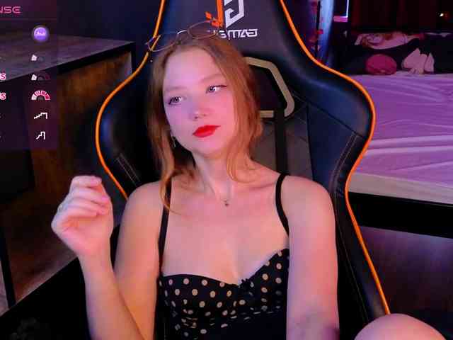 Your-lilith webcam