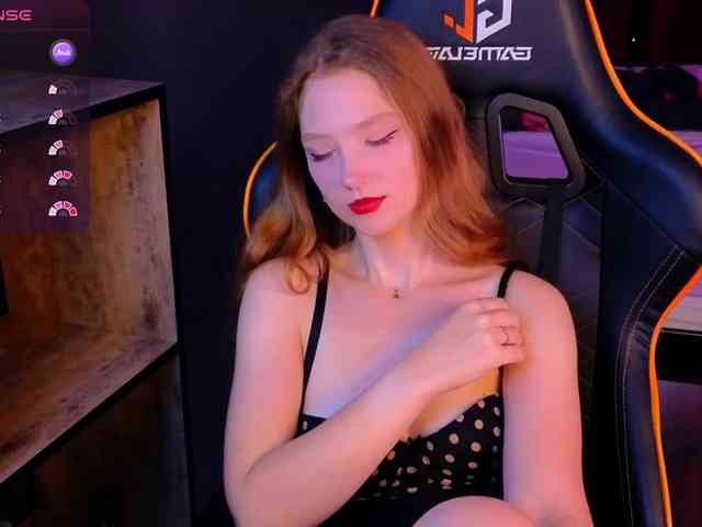 Your-lilith webcam