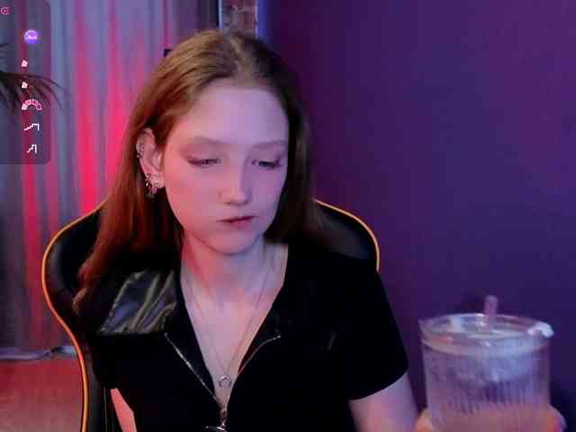Your-lilith webcam