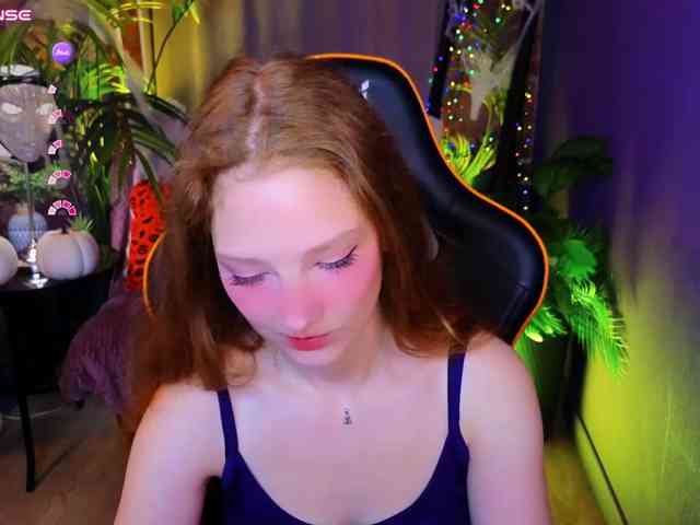 Your-lilith webcam