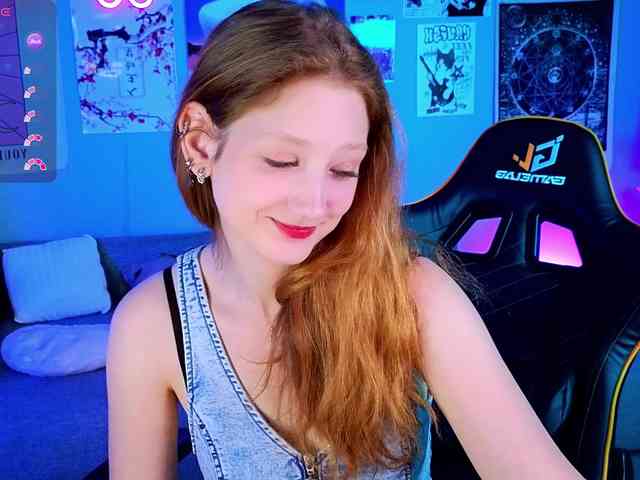 Your-lilith webcam