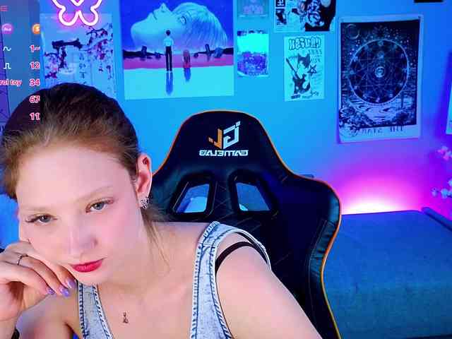 Your-lilith webcam