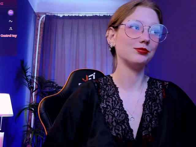 Your-lilith webcam