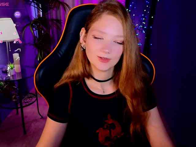 Your-lilith webcam