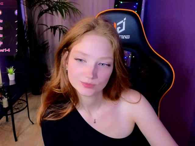 Your-lilith webcam