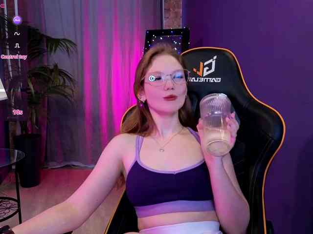 Your-lilith webcam