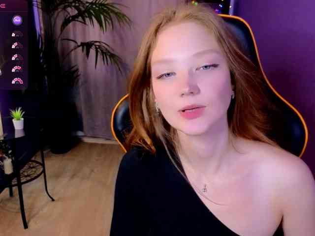Your-lilith webcam